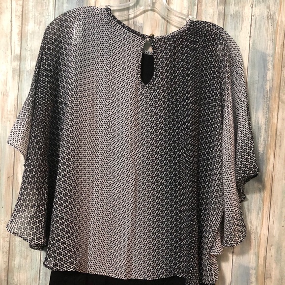 Faith and Joy, Los Angeles black/white top - Picture 2 of 4